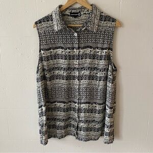 Black and White Patterned Sleeveless Top